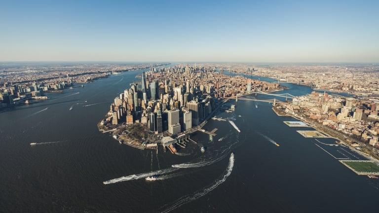 New York Harbor, Photo by Dong Wenji