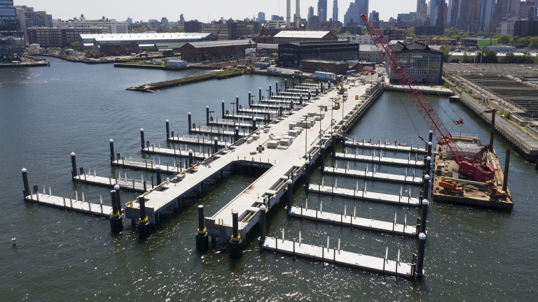 Brooklyn Navy Yard Ferry Pier Construction. Photo by NYCEDC.