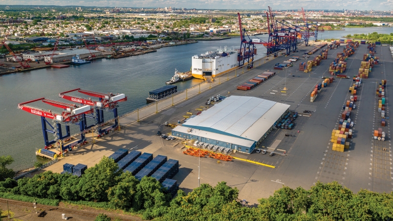 New York Global Container Terminal. Photo by NYCEDC.