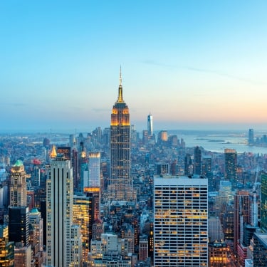 Midtown Manhattan with the Empire State Building in the center