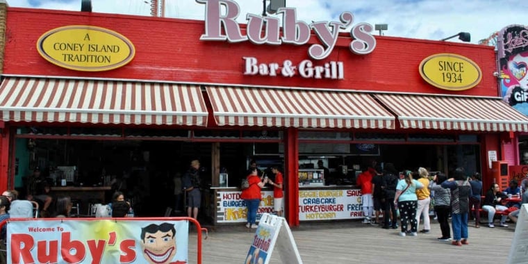 Ruby&#039;s Bar &amp; Grill, Coney Island