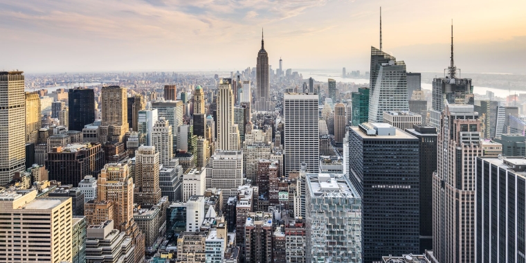 Aerial shot of Midtown Manhattan buildings