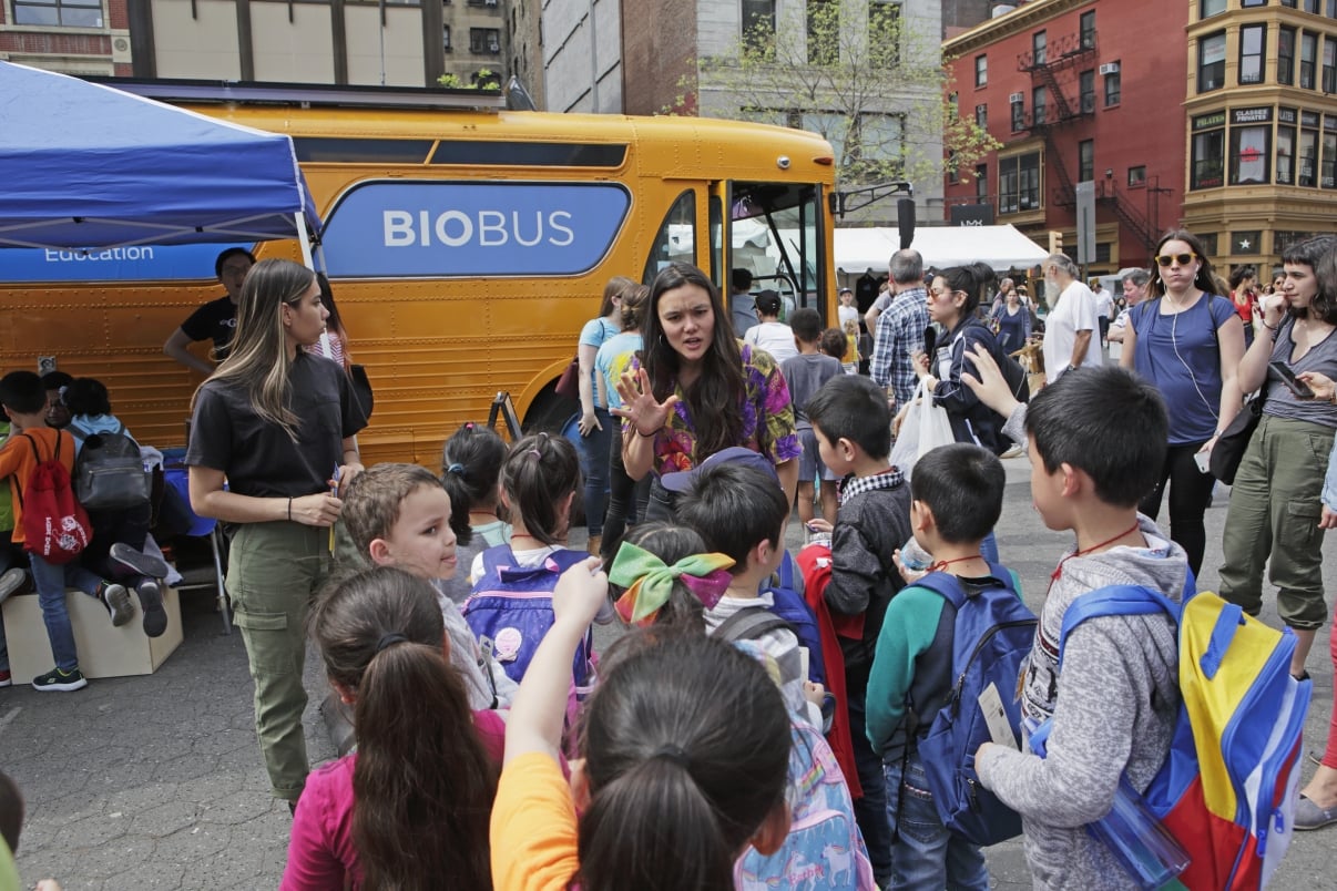 Students boarding the BioBus Mobile Research Lab to learn about marine ecology