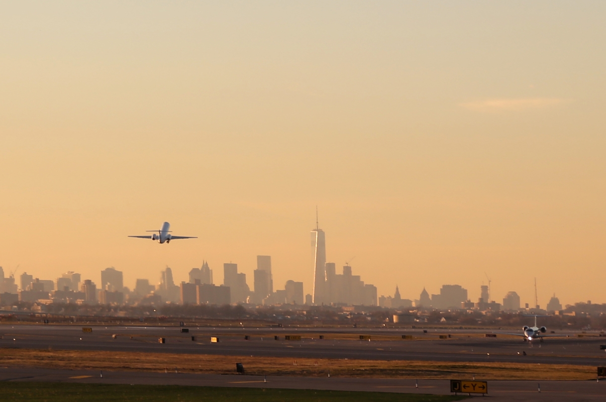 Planes taking off at JFK Airport. Photo by Getty Images.
