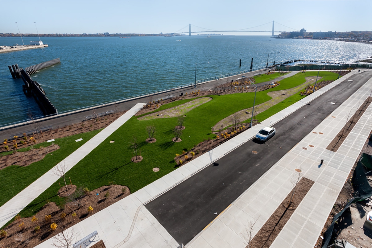 New Stapleton Waterfront. Photo by John Bartelstone/NYCEDC. New Stapleton Waterfront. Photo by John Bartelstone/NYCEDC.