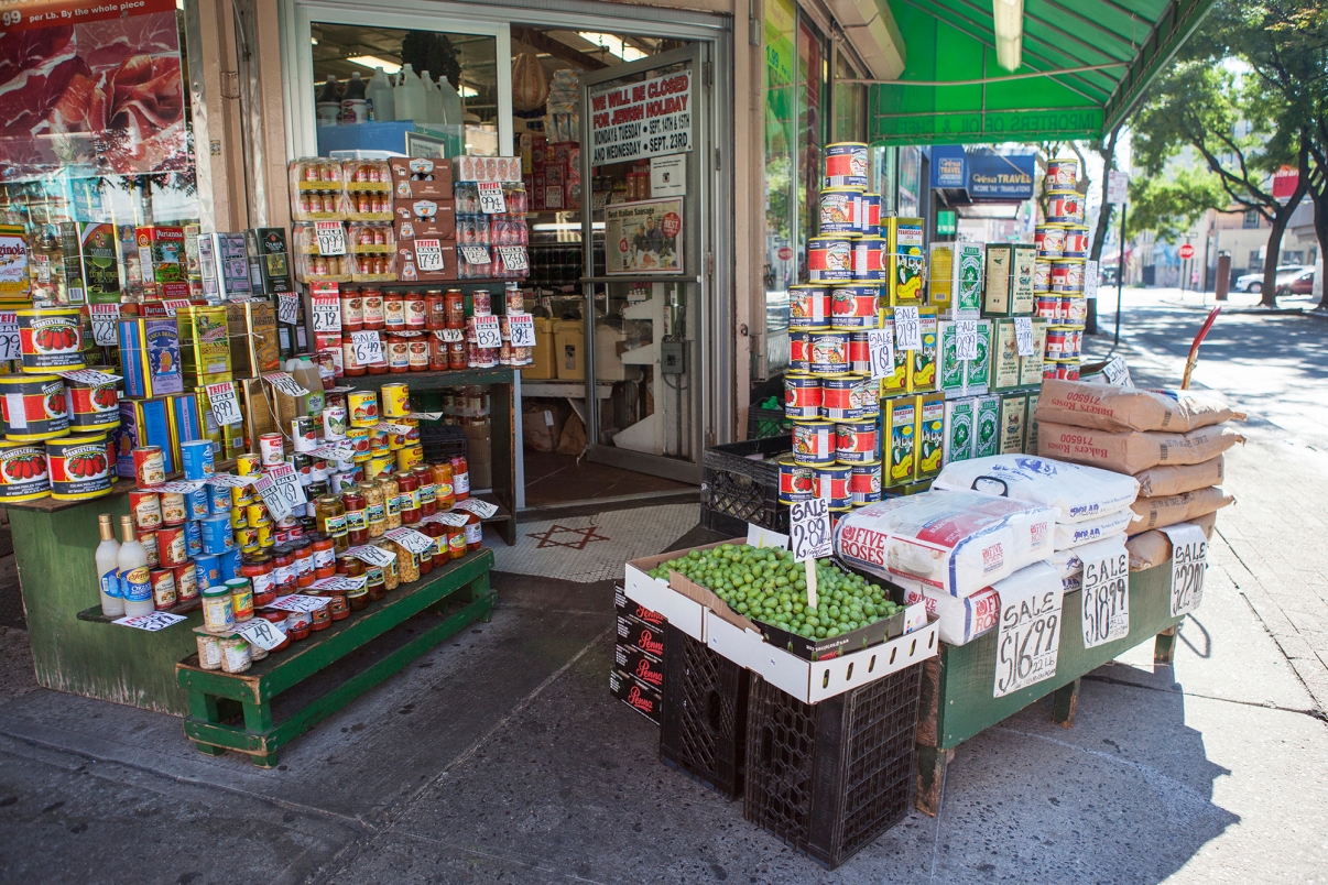 Arthur Avenue storefront. Photo by Joe Buglewicz/NYC&Company. Arthur Avenue storefront. Photo by Joe Buglewicz/NYC&Company.