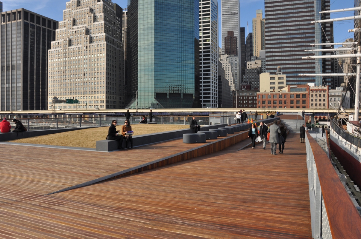 East River Esplanade. Photo by NYCEDC.