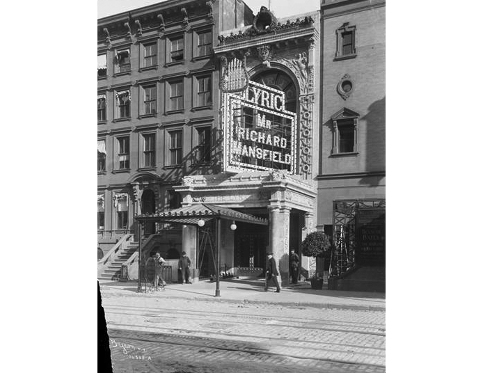 The original exterior of the Lyric Theatre, which was combined with the adjacent Apollo Theatre. Image: New York Historical Society.