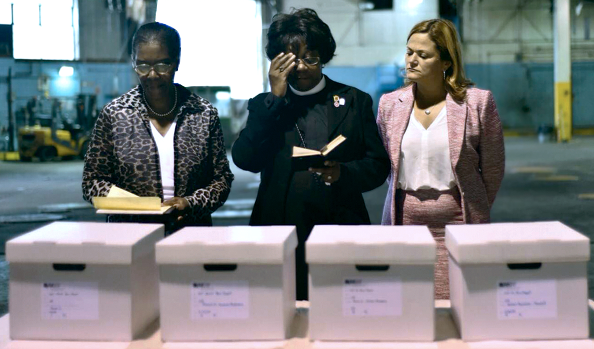 The human remains found at the site of the Harlem African Burial Ground were consecrated in a ceremony led by the HABGTF co-chairs Reverend Dr. Patricia A. Singletary (center), with co-chair and former New York City Council Speaker Melissa Mark-Viverito (right), and Task Force Member Sharon Wilkins (left).
